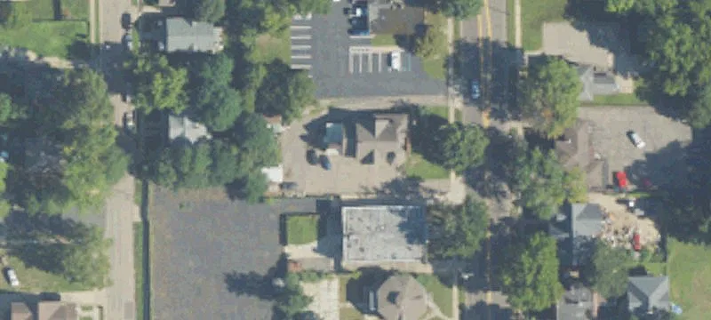 5+ Unit Apartment Building
