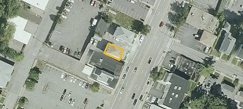 3-Unit Triplex with Garages