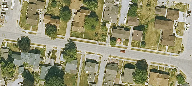 Mixed-Use Property With Living Quarters