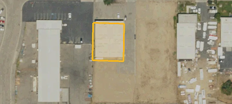 Flex Space with Private Yard