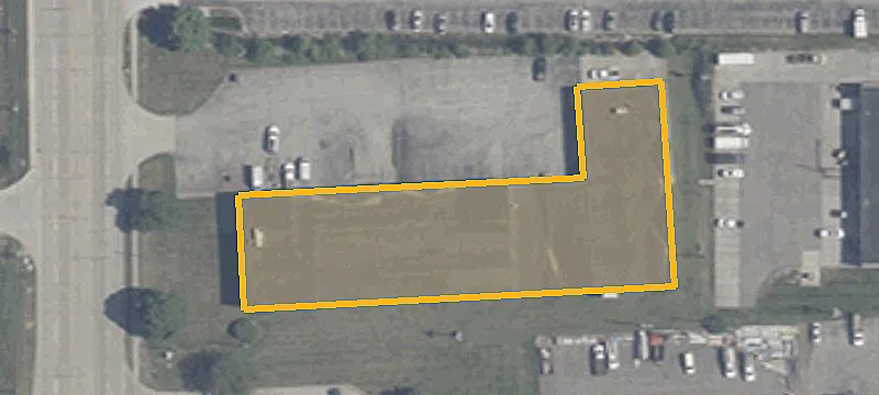 Distribution Center with Dock Doors