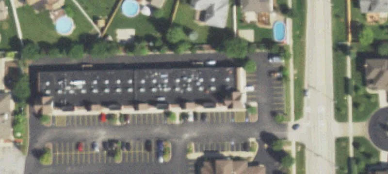 Retail Space with Dual Entrances