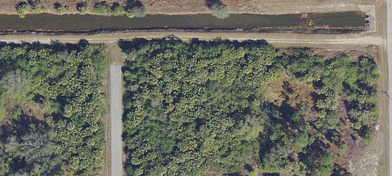 Commercial Land