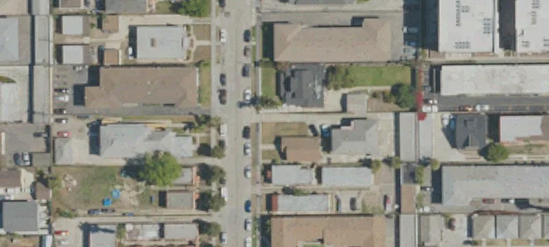 5-Unit Apartment Building with Garages
