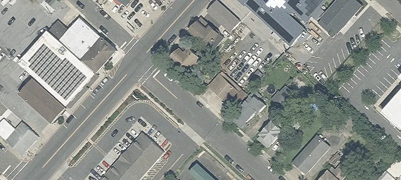 Four-Unit Mixed-Use Corner Building