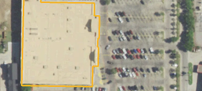 Shopping Center With Grocery Tenant