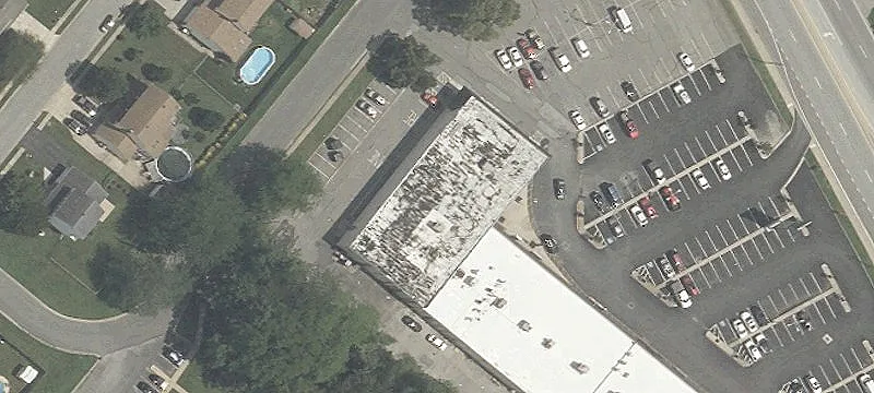 Endcap Retail Space