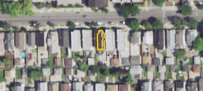 Renovated 3-Unit Triplex Building