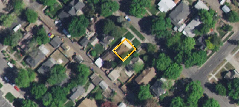 Updated Duplex with Basement Unit