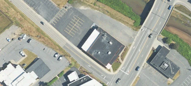 Retail Space with Flexible Layout
