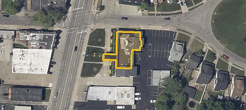 Mixed-Use Property with Multiple Structures