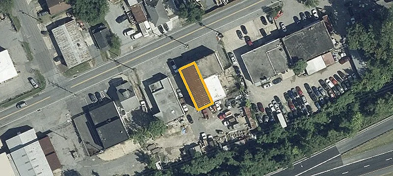 Fenced Auto Shop Property