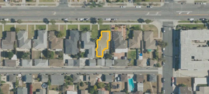Duplex With Updated Systems