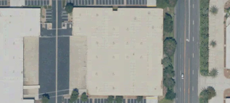 Freestanding Distribution Center