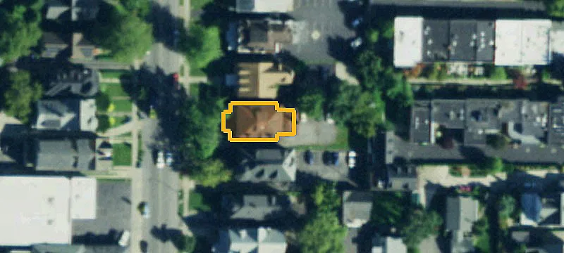 Brick 16-Room Multifamily Property