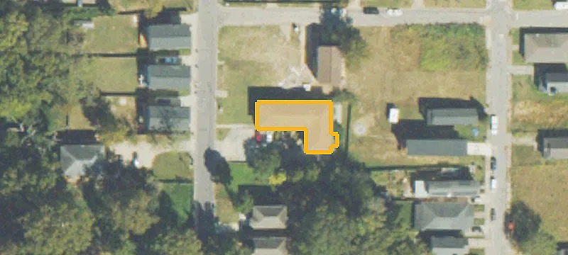 10-Unit Apartment Building