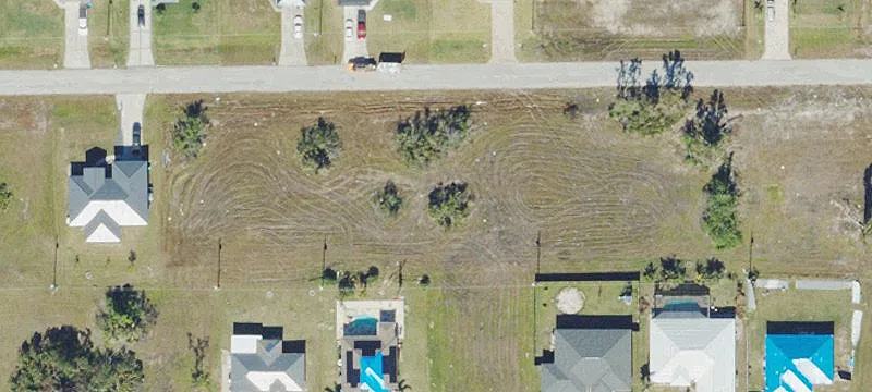 2832 NW 5th Ter, Cape Coral, FL 33993
