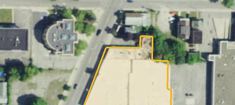 Restaurant Building with Private Dining