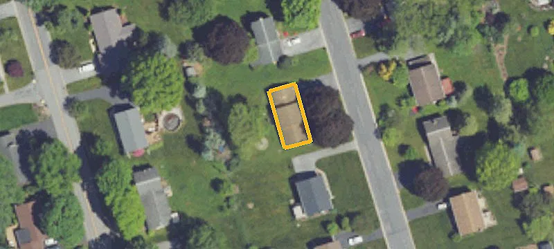 10-Unit Apartment Building