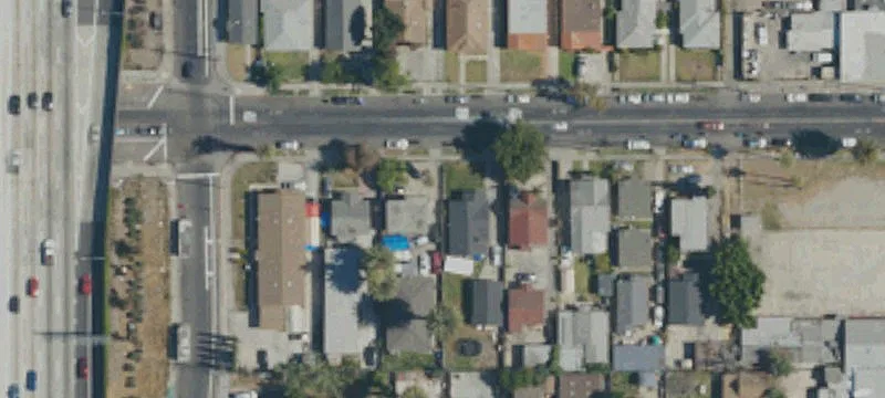 Two-Unit Duplex With 5-Bedroom Units