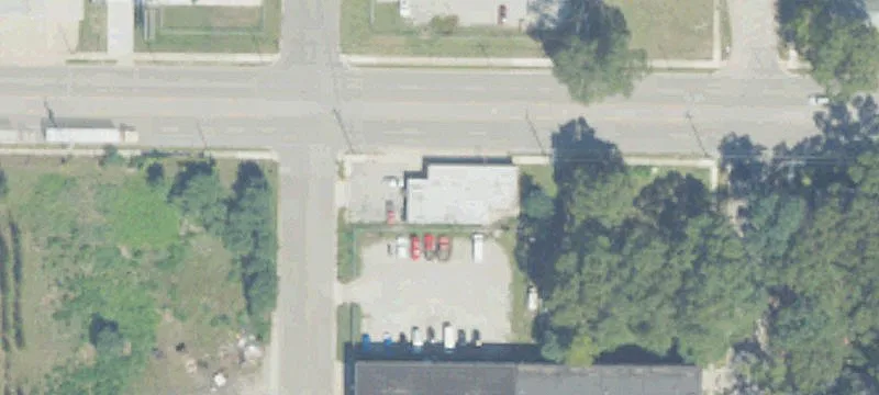 Flex Space with Garage