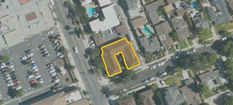 Courtyard 12-Unit Apartment Buildings