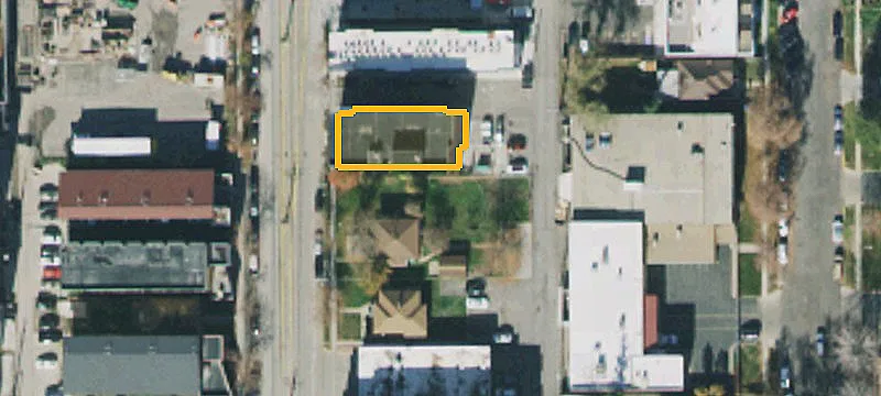 16-Unit Brick Apartment Building