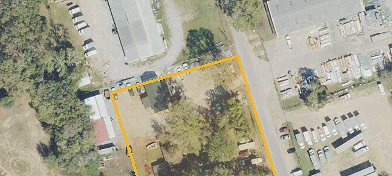 Fenced Flex Space with Offices