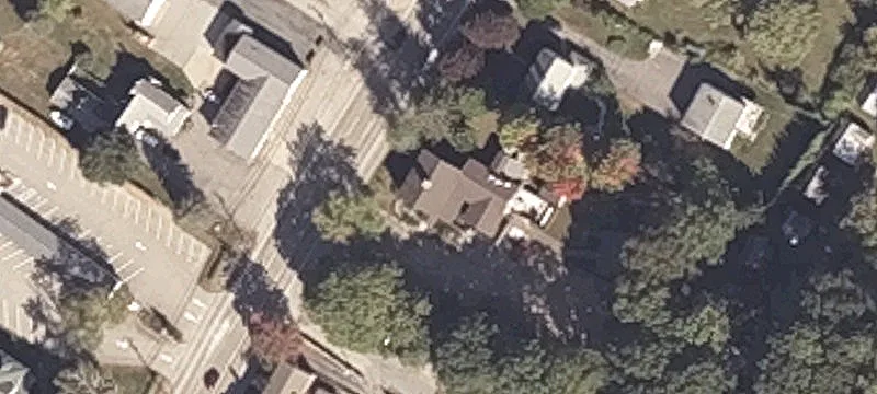 Conventional Restaurant with Garden Room