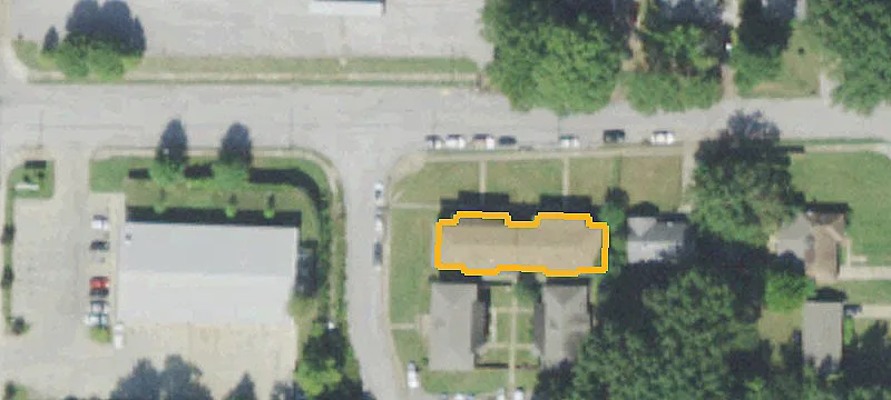 14-Unit Apartment Building