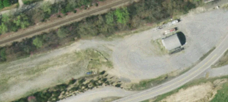 Fenced Auto Shop Property
