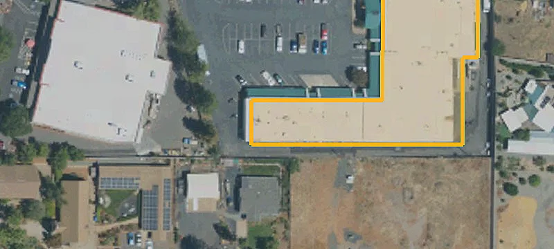 Retail Space in Shopping Center