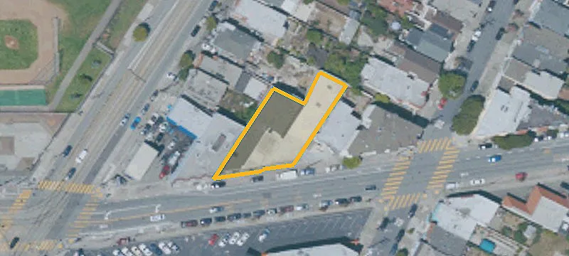Renovated Flex Space with Offices