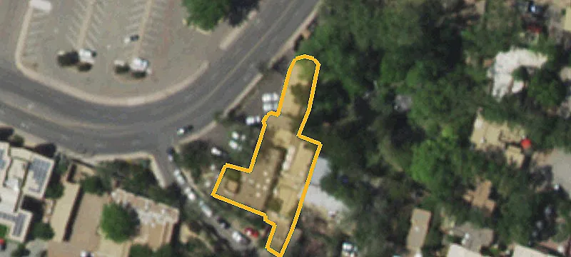 Mixed-Use Gallery Compound