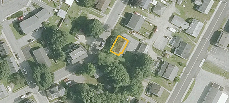 Triplex with Detached 3-Car Garage