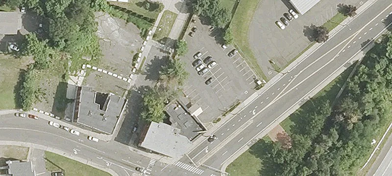 16-Unit Mixed-Use Property