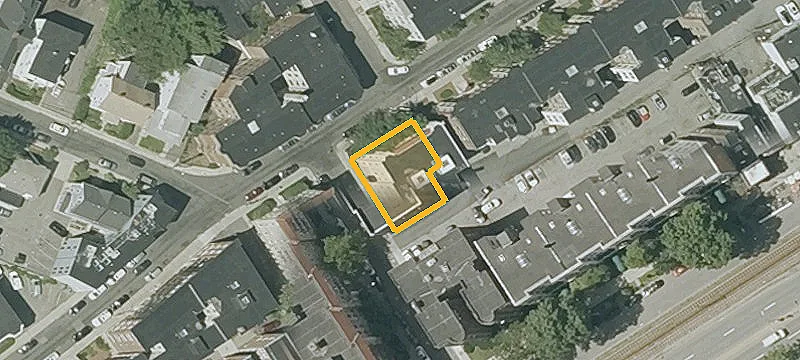 Garden-Level Studio Income Property