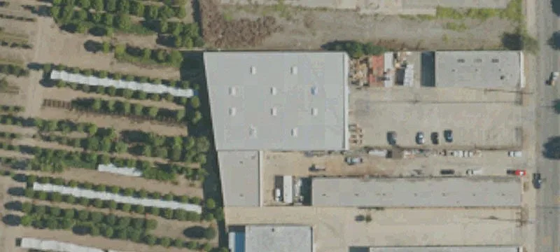Freestanding Warehouse with Loading Doors