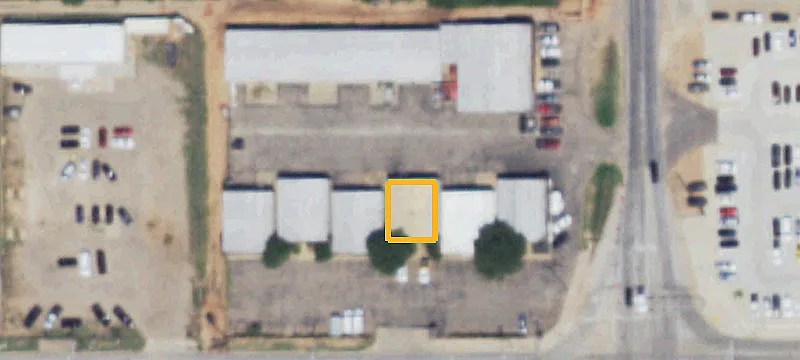 Multi-Tenant Retail Center