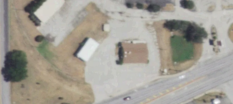 Restaurant Property with Auxiliary Building