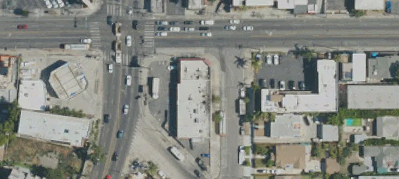 Island-Parcel Shopping Center