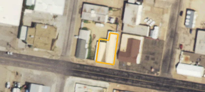 Flex Space with Fenced Yard
