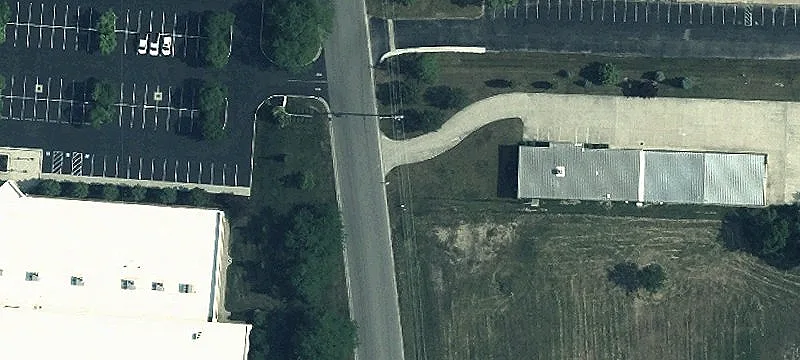 Flex Building with Truck Bays