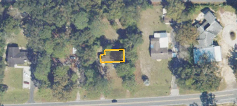 Duplex Property With Detached Apartment