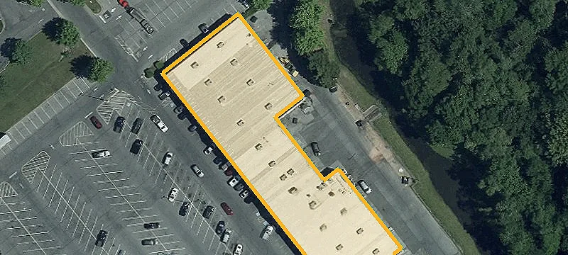 Shadow-Anchored Shopping Center Space
