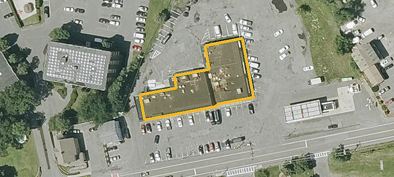Ground-Level Flex Space