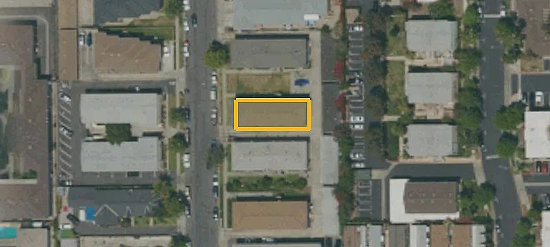 12-Unit Apartment Buildings