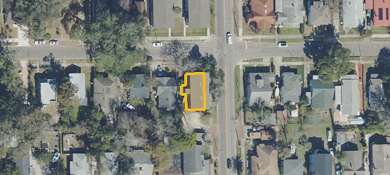 All-Brick Quadplex with Lobby Access