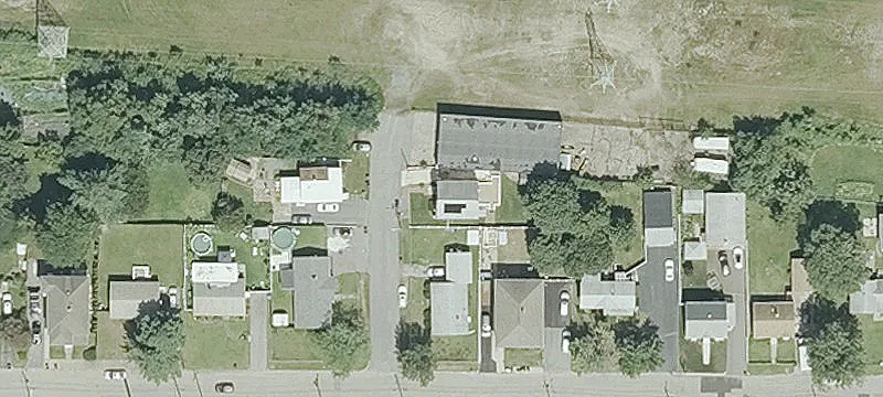 Flex Space with Two Drive-Ins