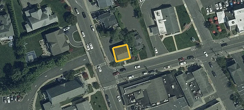 Office Unit Near Beach